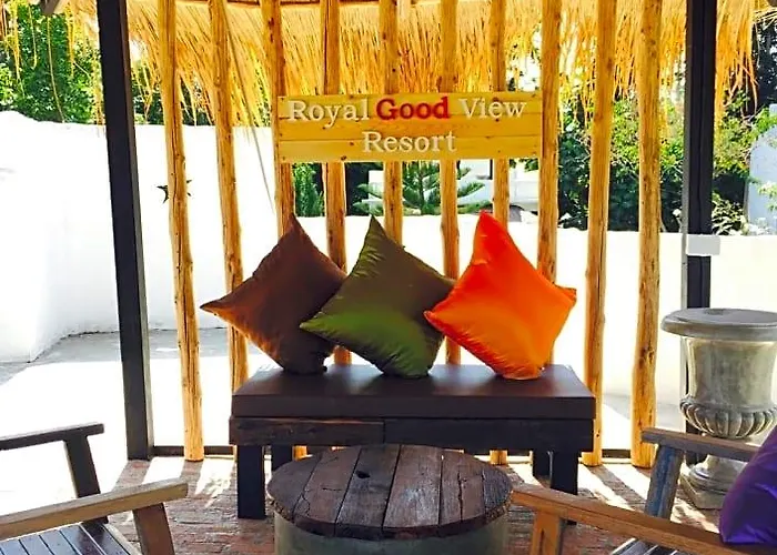 Royal Good View & Farm อพาร์ทเม้น *
